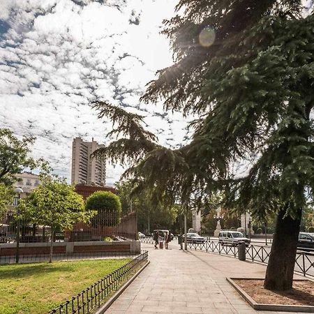 Apartmento De Lujo Retiro Barrio De Salamanca Мадрид Екстериор снимка