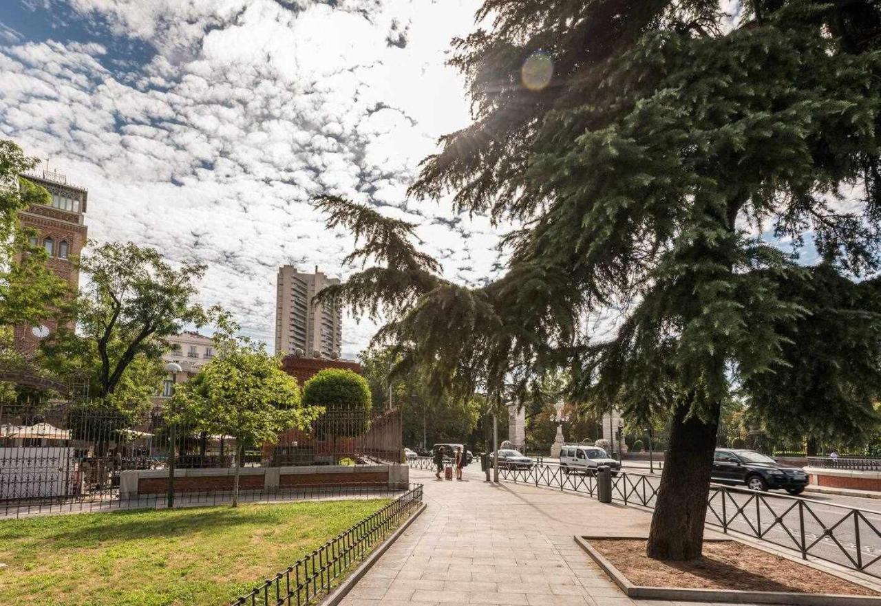 Apartmento De Lujo Retiro Barrio De Salamanca Мадрид Екстериор снимка
